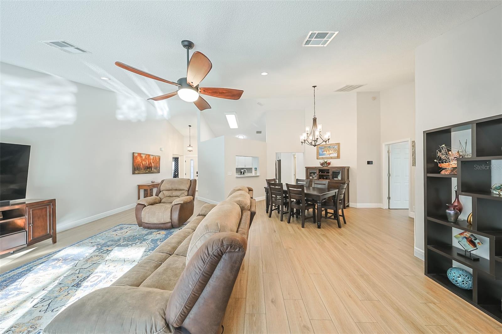 12018 STEPPINGSTONE BLVD, TAMPA, FL, 33635