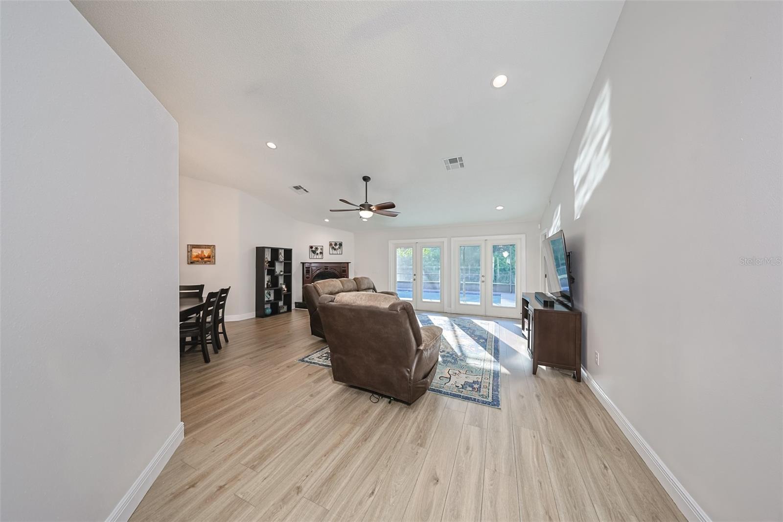 12018 STEPPINGSTONE BLVD, TAMPA, FL, 33635