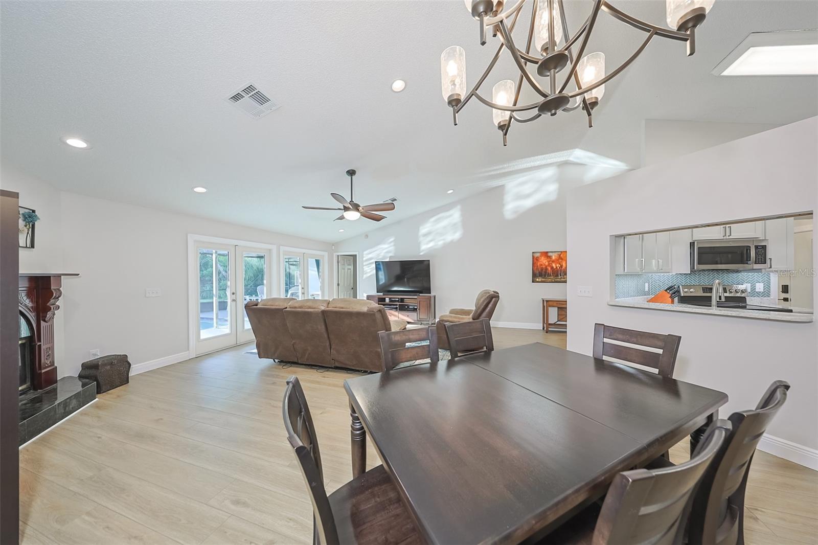 12018 STEPPINGSTONE BLVD, TAMPA, FL, 33635