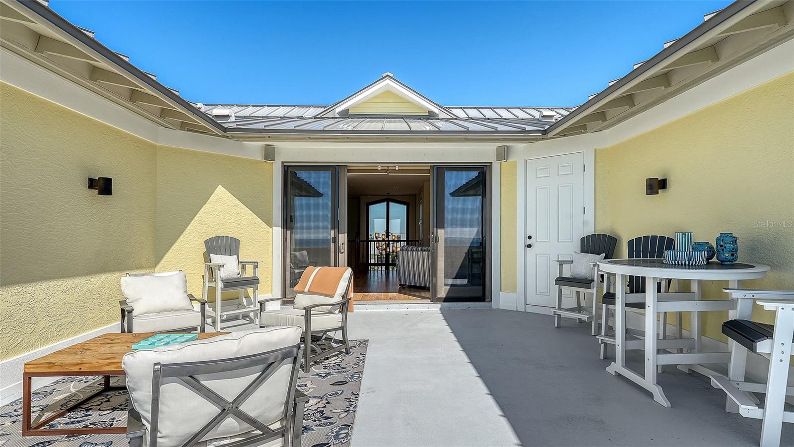 A4666887 Property Photo