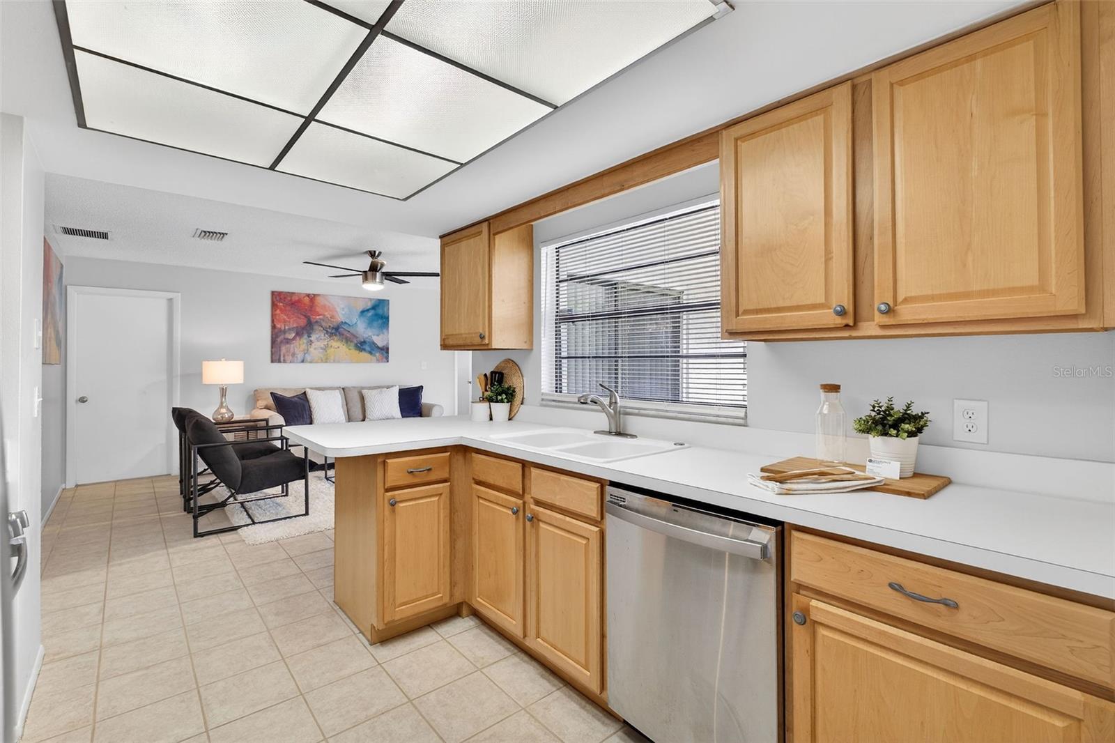 1693 CANTERBURY CIR, CASSELBERRY, FL, 32707