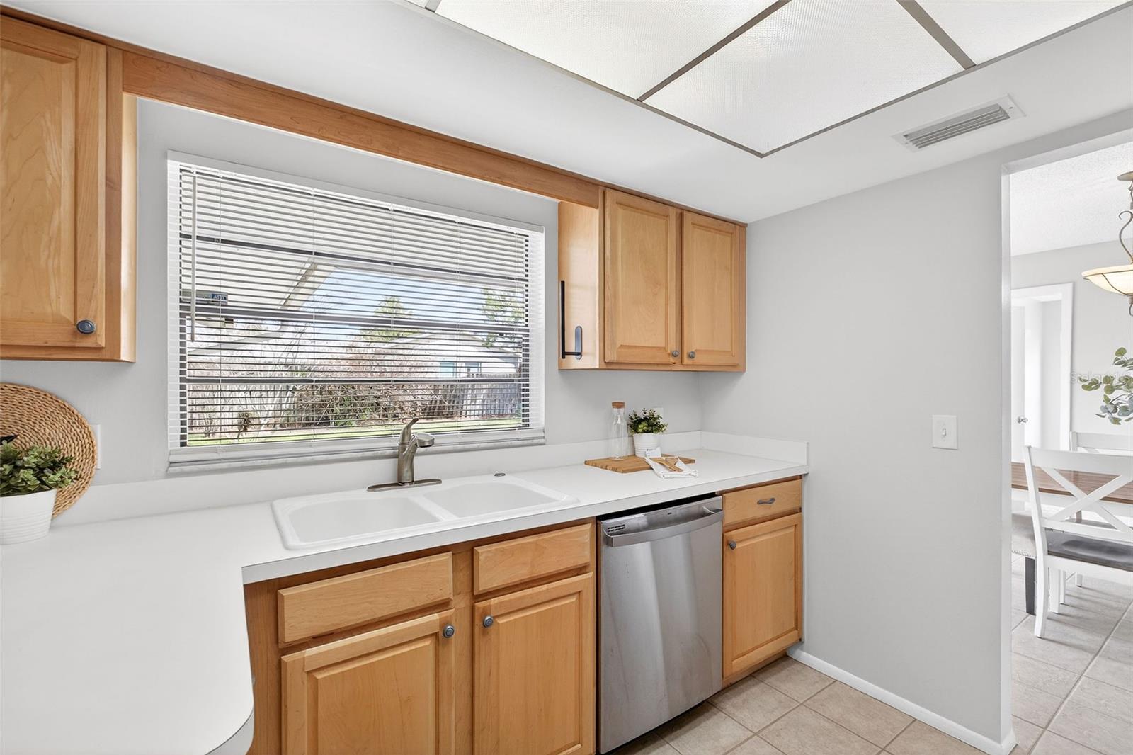 1693 CANTERBURY CIR, CASSELBERRY, FL, 32707