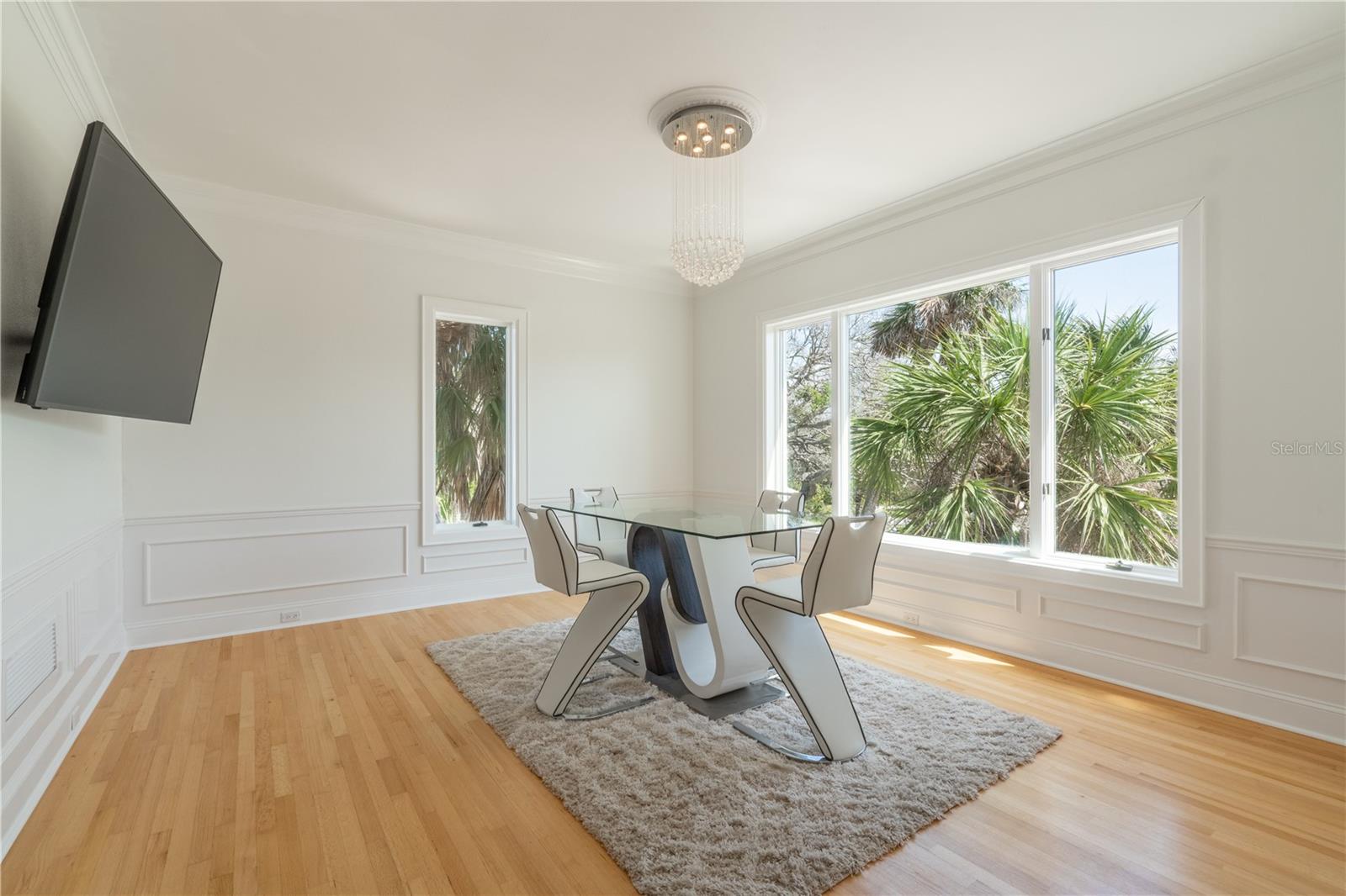 N6140775 Property Photo