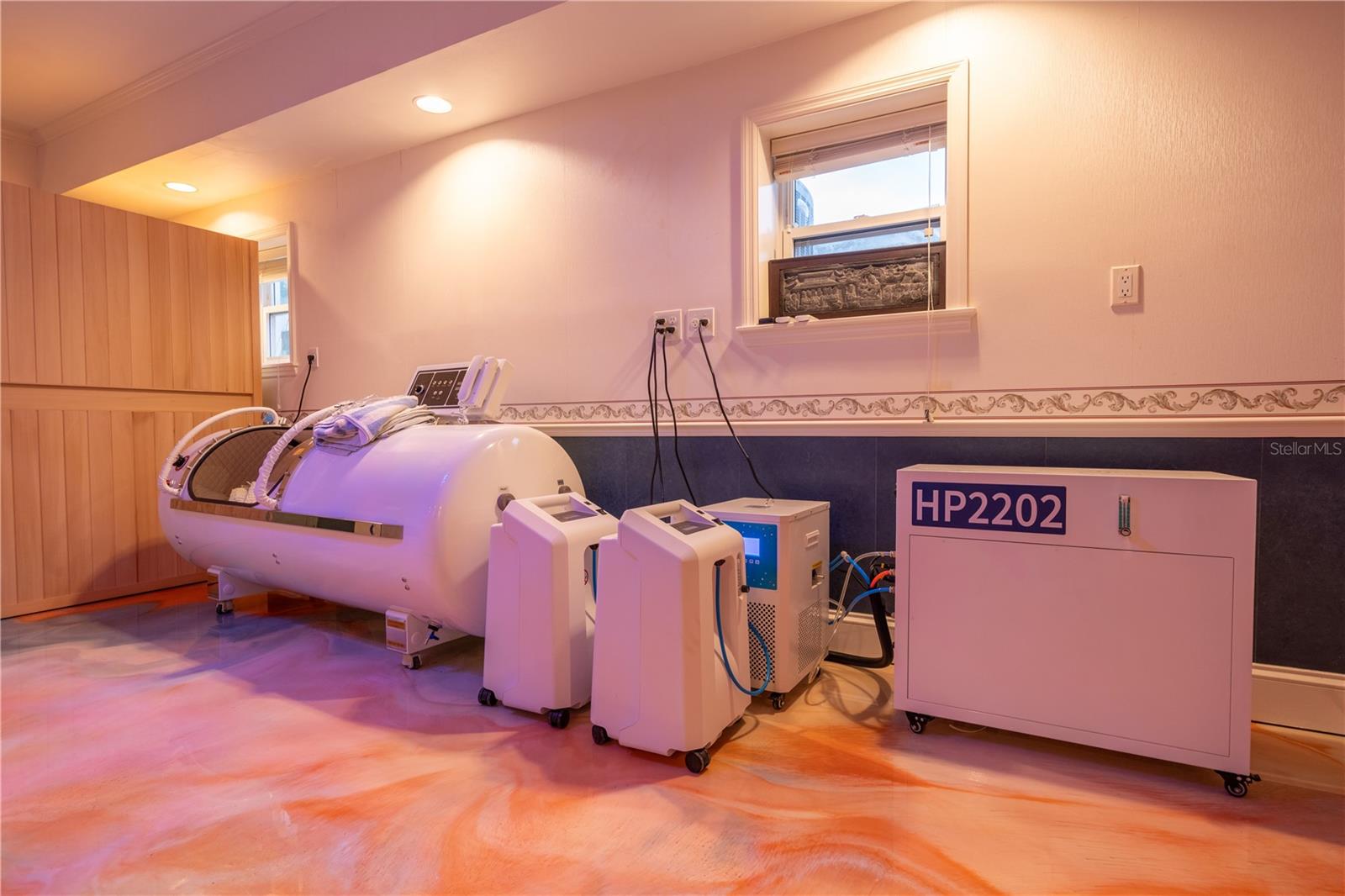 N6140775 Property Photo