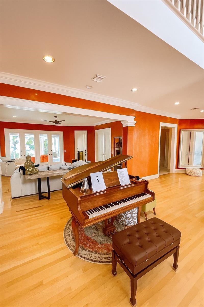 N6140775 Property Photo