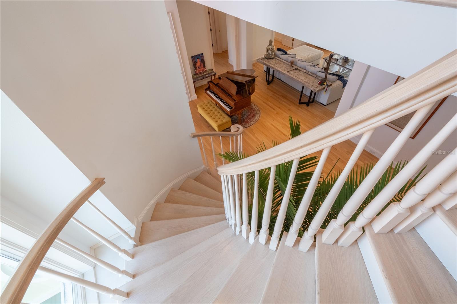 N6140775 Property Photo