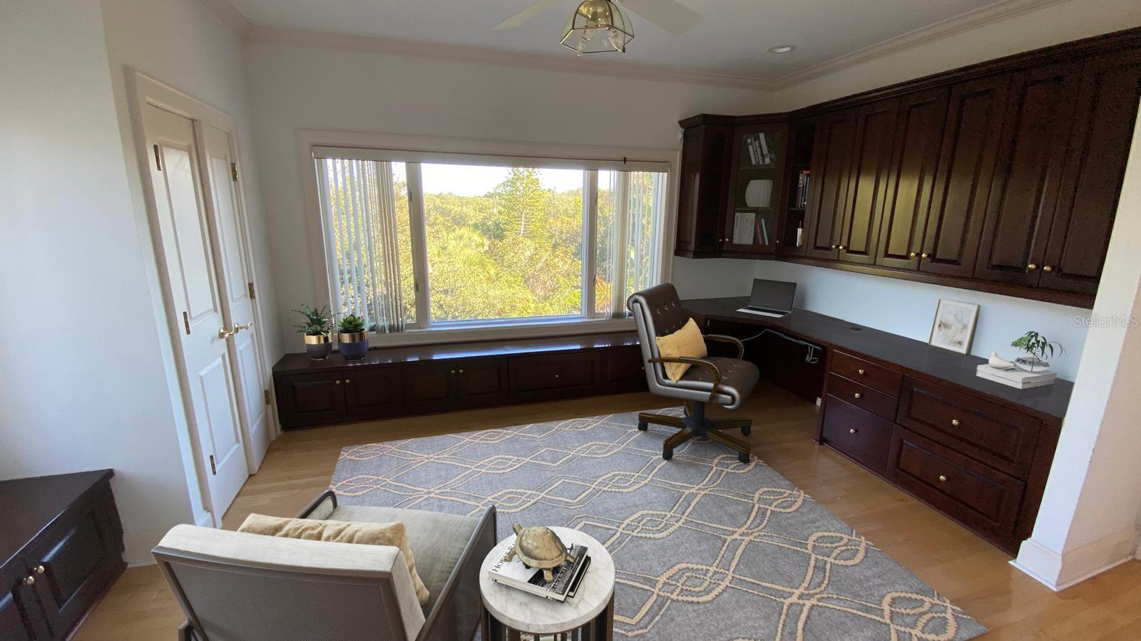 N6140775 Property Photo