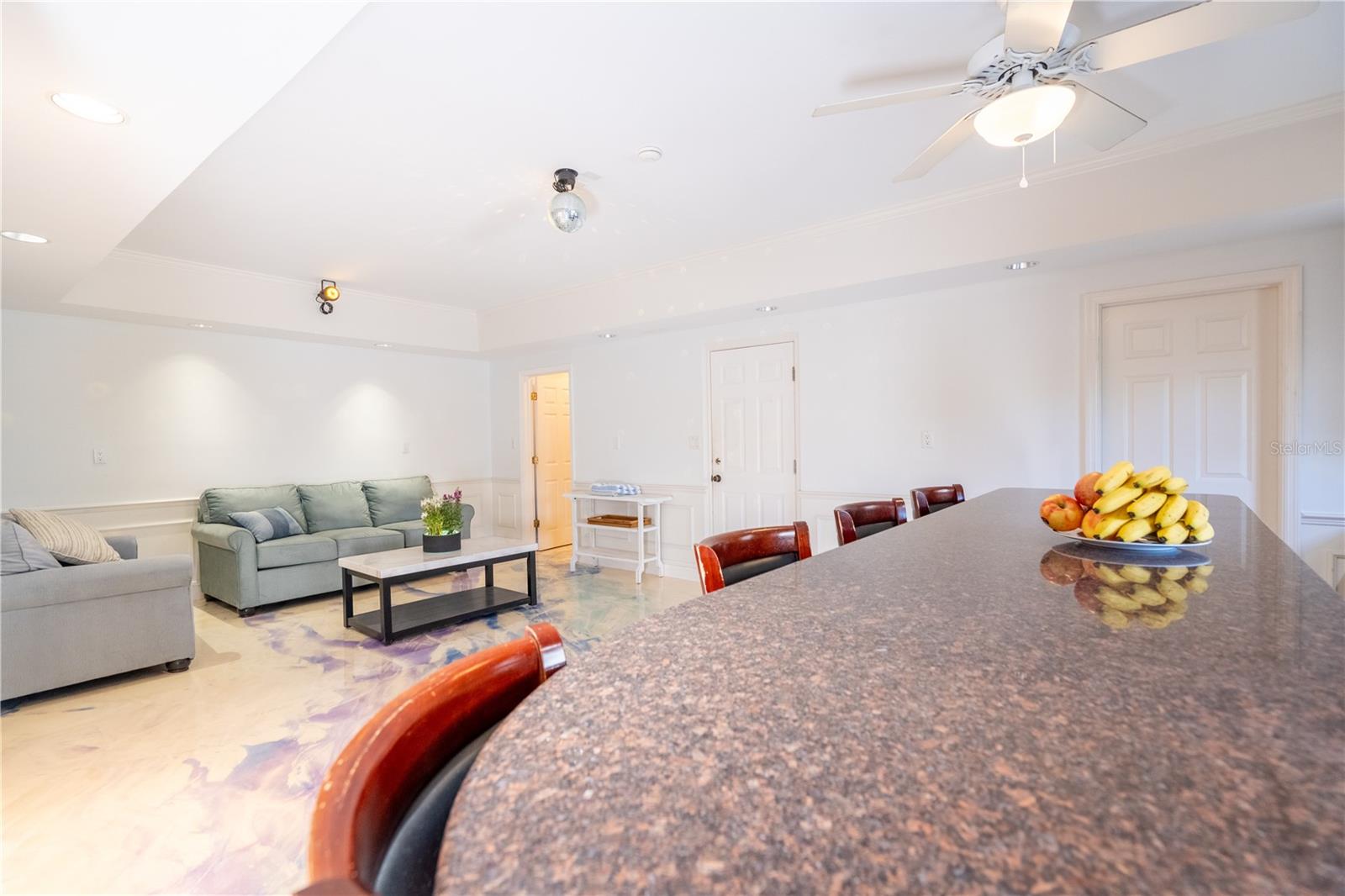 N6140775 Property Photo