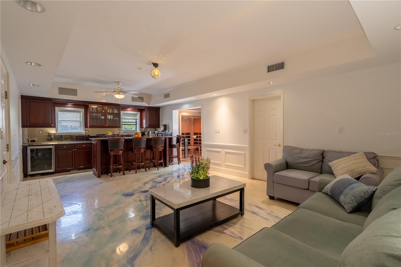 N6140775 Property Photo