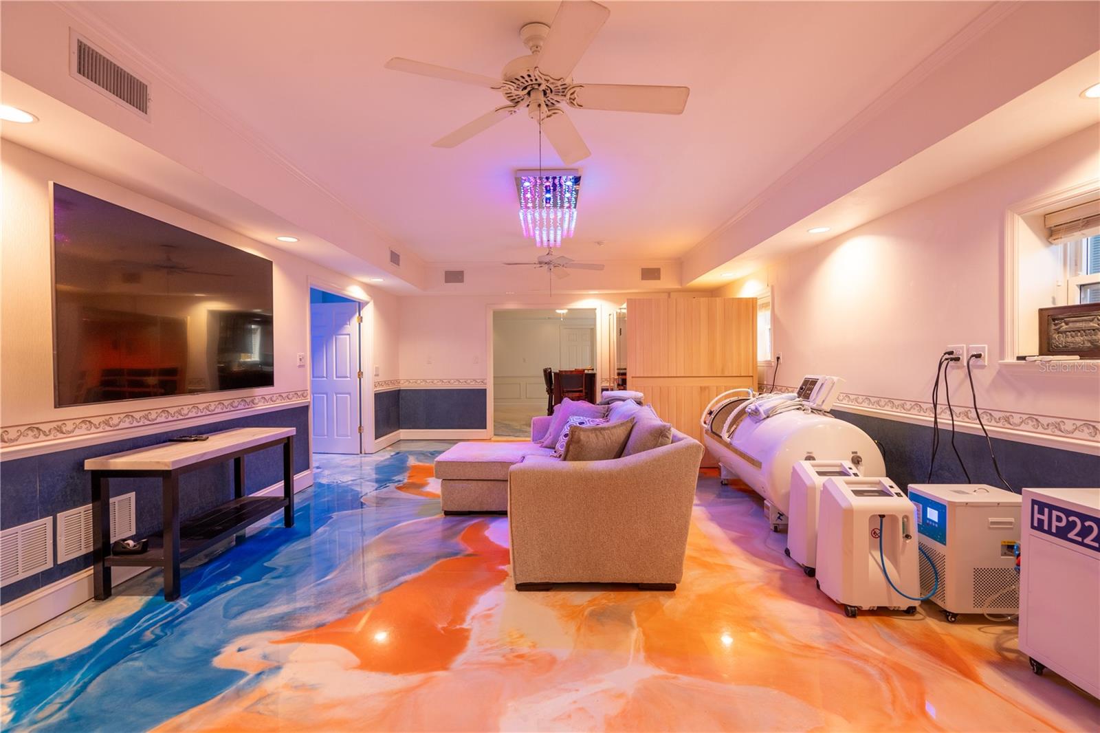 N6140775 Property Photo