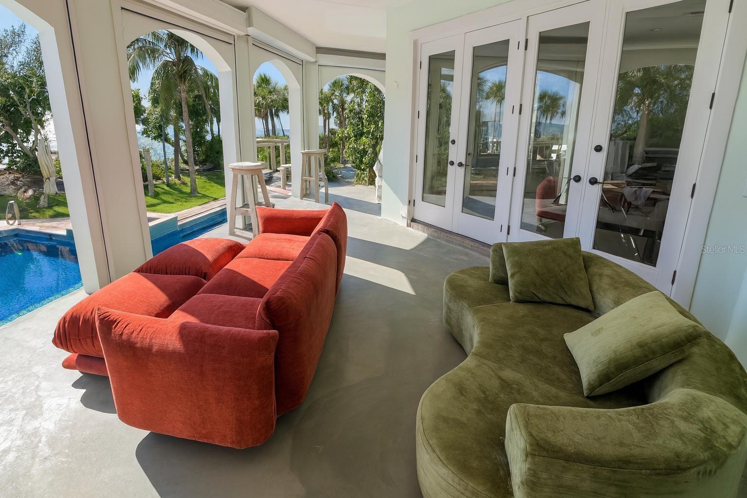 N6140775 Property Photo