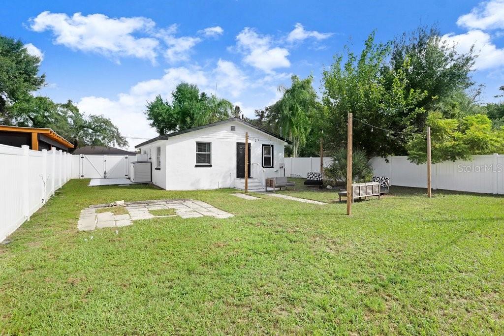 1811 E PALIFOX ST, TAMPA, FL, 33610