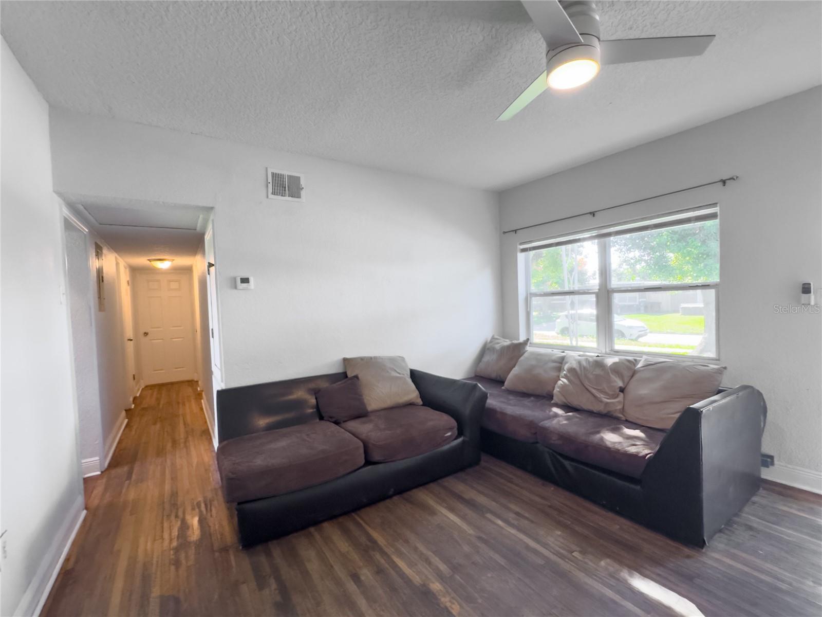 901 S SOLANDRA DR, ORLANDO, FL, 32807