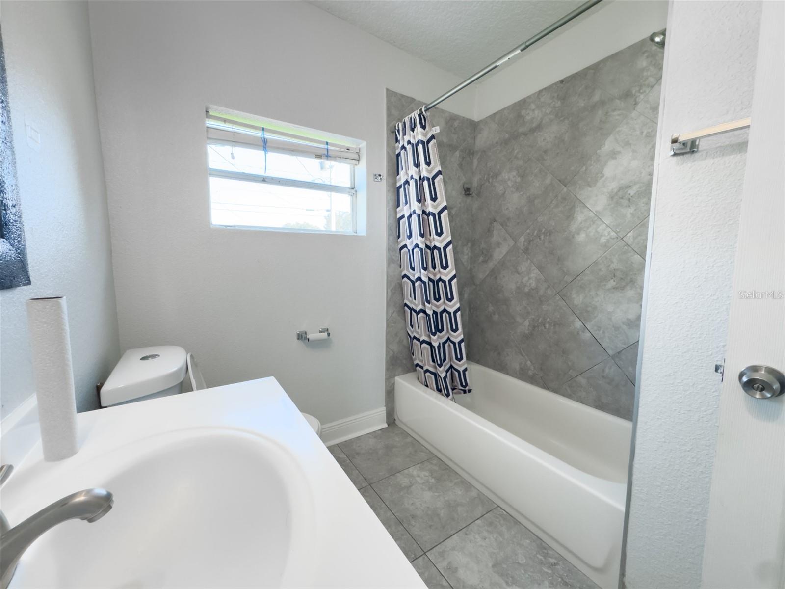 901 S SOLANDRA DR, ORLANDO, FL, 32807