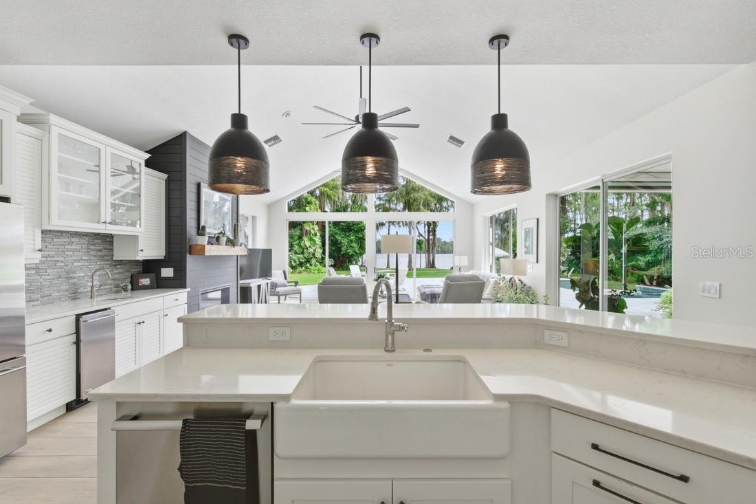 4733 CHULUOTA RD, ORLANDO, FL, 32820