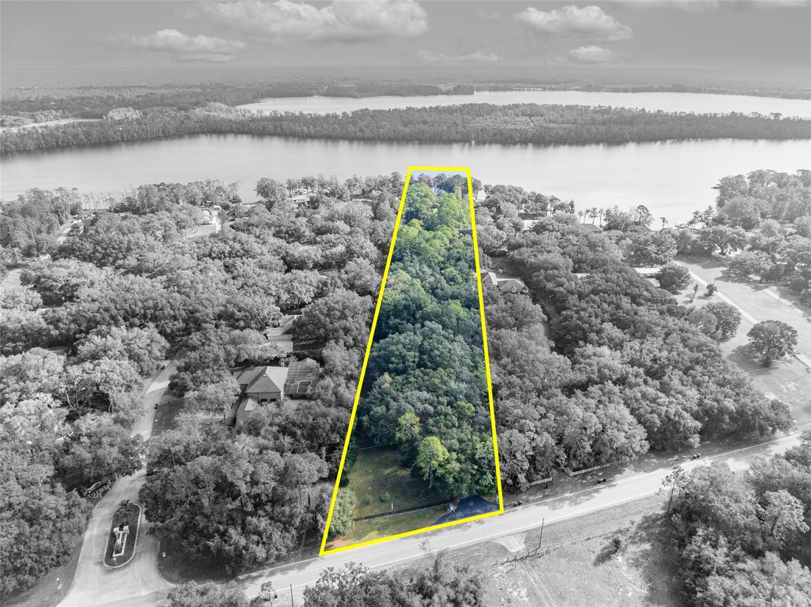 O6348789 Property Photo