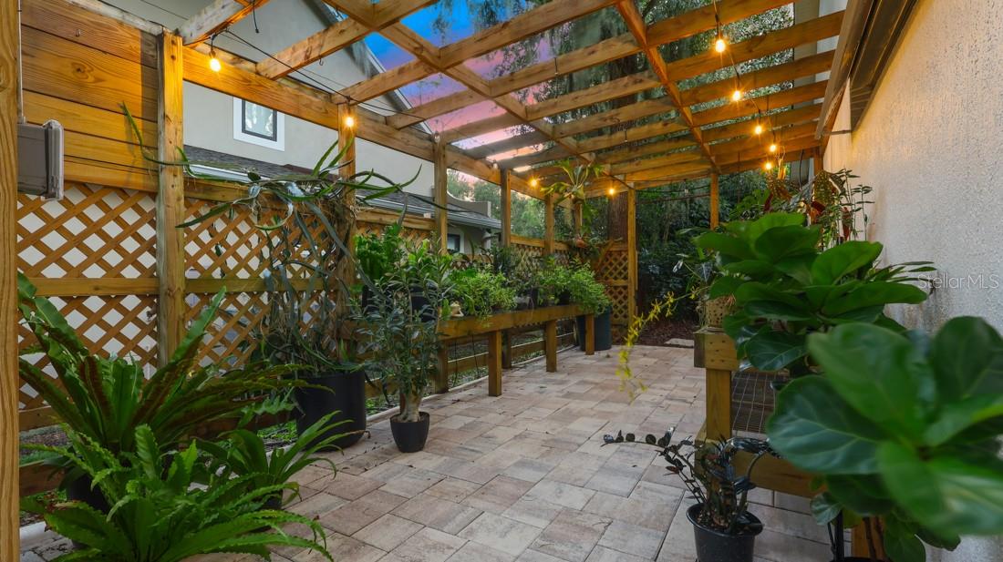 4733 CHULUOTA RD, ORLANDO, FL, 32820