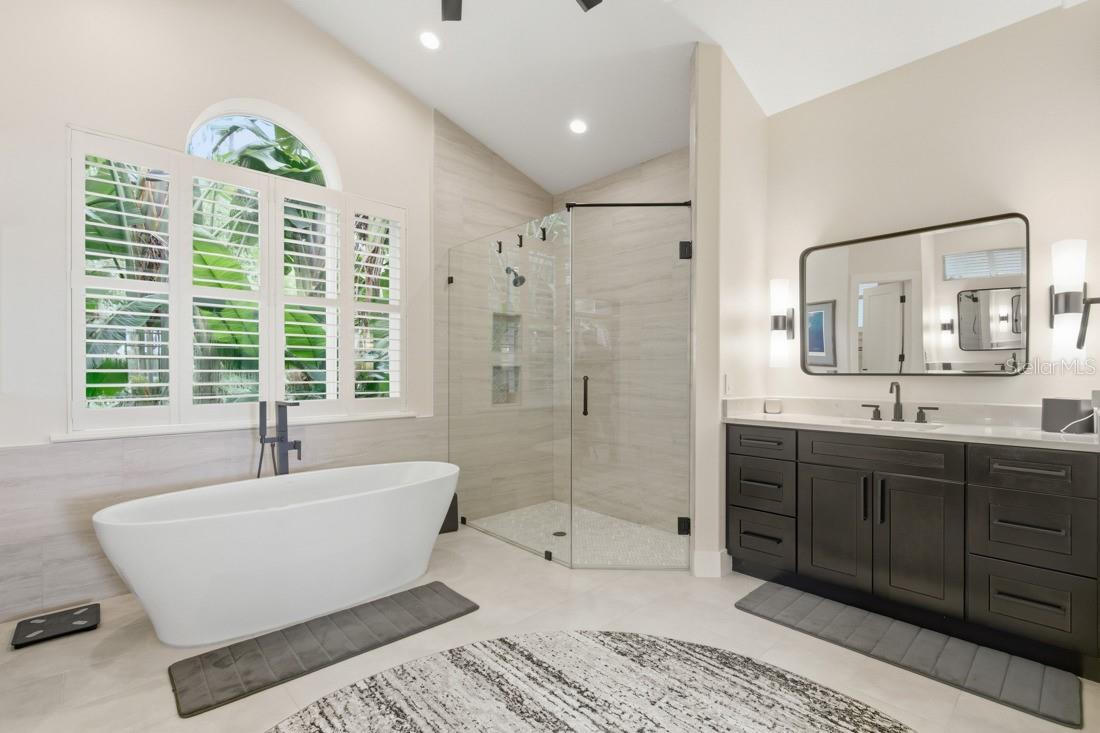 4733 CHULUOTA RD, ORLANDO, FL, 32820