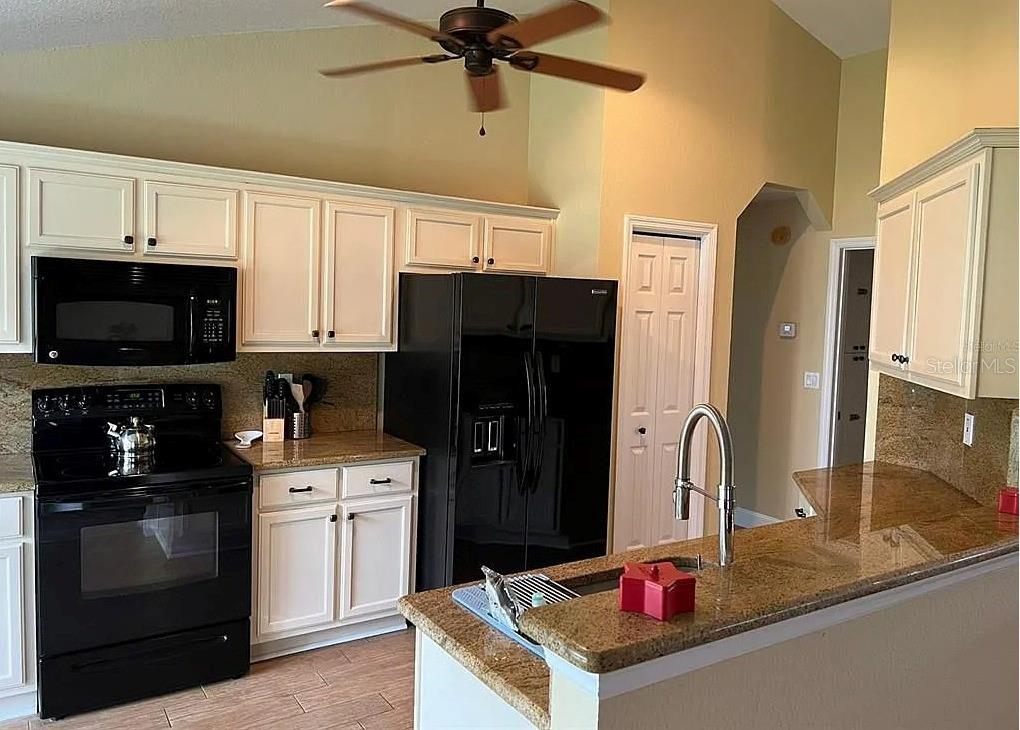 12865 W HIGHWAY 40, OCALA, FL, 34481