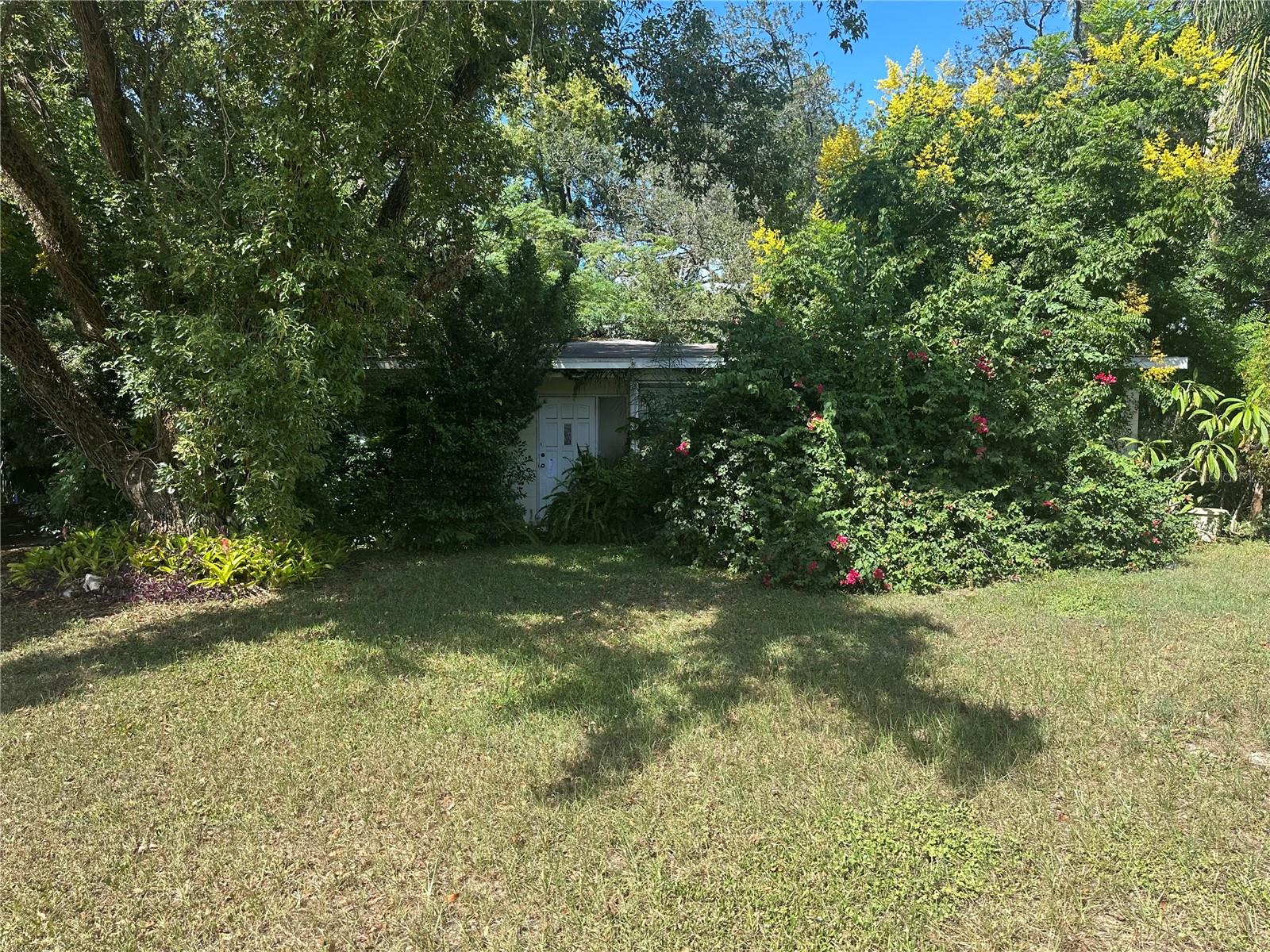 112 MISSION HILLS AVE, TEMPLE TERRACE, FL, 33617