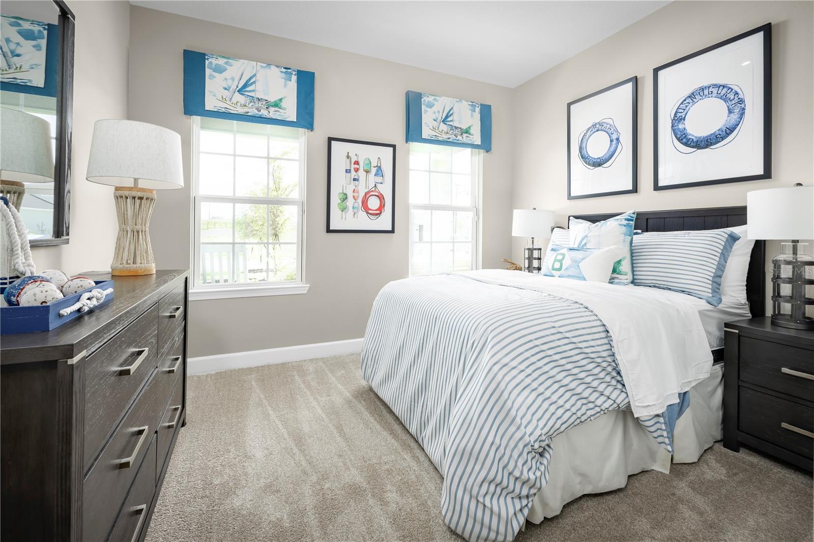 401 HAMMOCK OAKS BLVD, LADY LAKE, FL, 32159