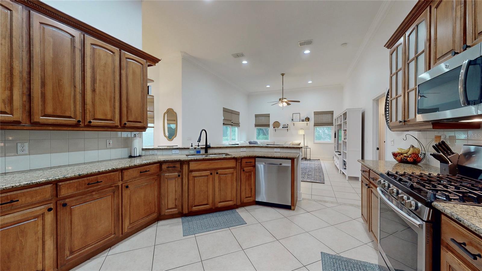 11130 CROOKED RIVER CT, CLERMONT, FL, 34711