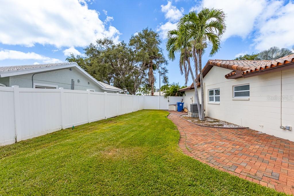 1200 80TH ST S, ST PETERSBURG, FL, 33707