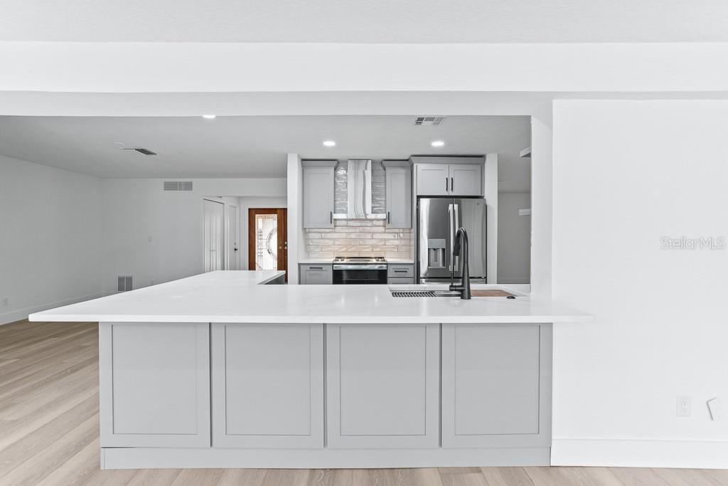 1200 80TH ST S, ST PETERSBURG, FL, 33707