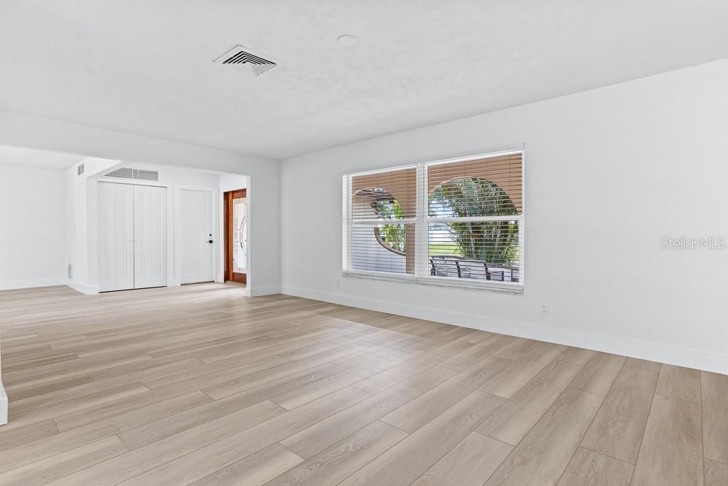 1200 80TH ST S, ST PETERSBURG, FL, 33707