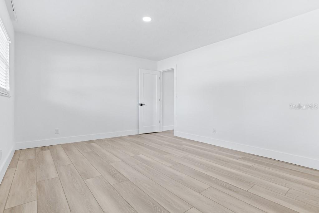 1200 80TH ST S, ST PETERSBURG, FL, 33707