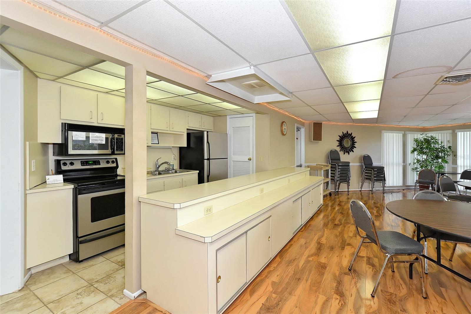 A4667004 Property Photo