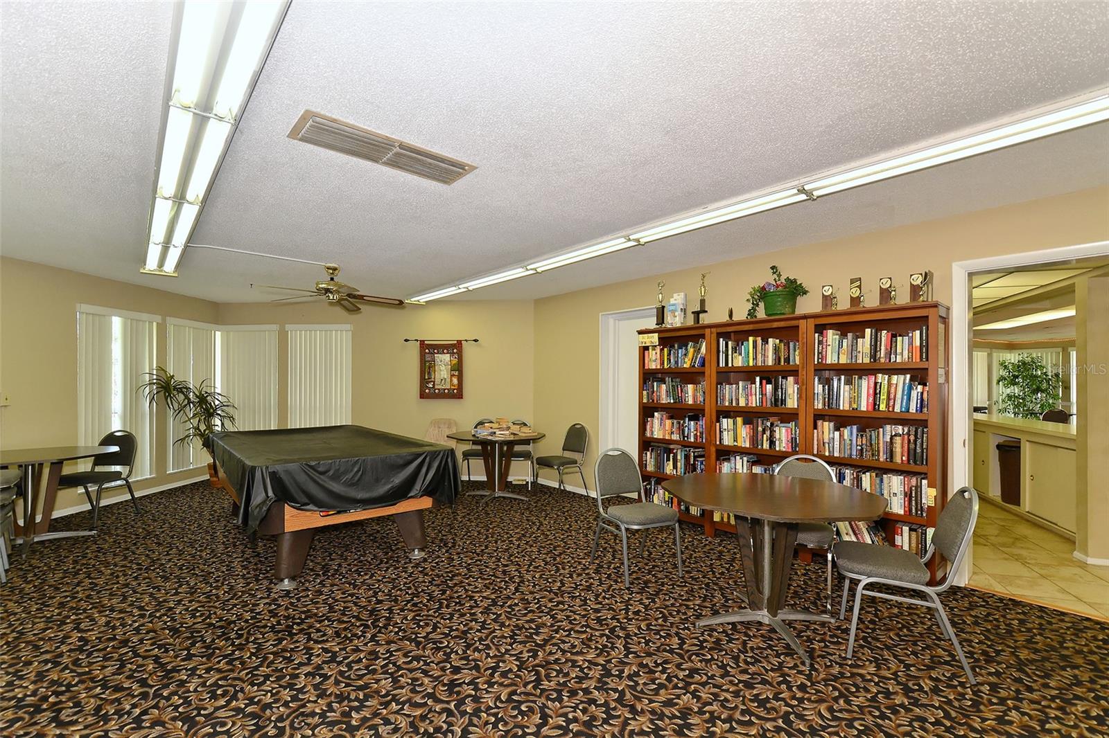 A4667004 Property Photo