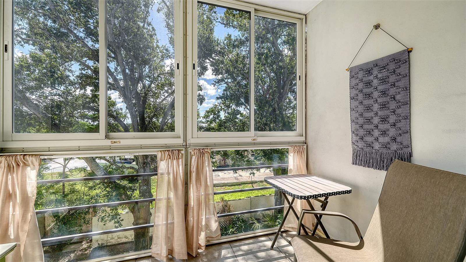 A4667004 Property Photo