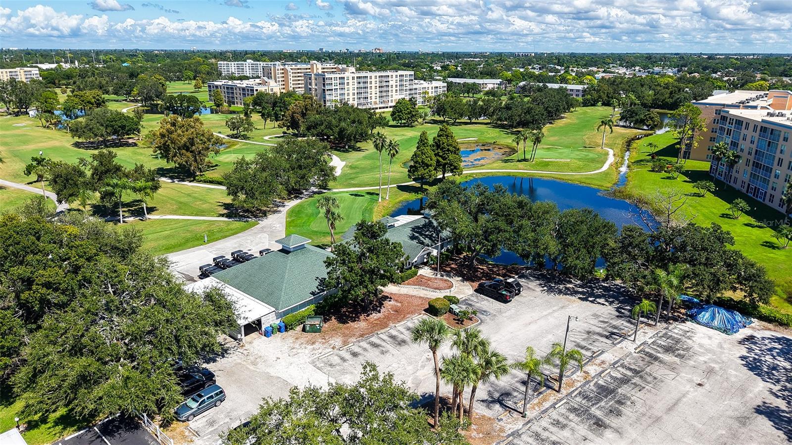 A4667004 Property Photo