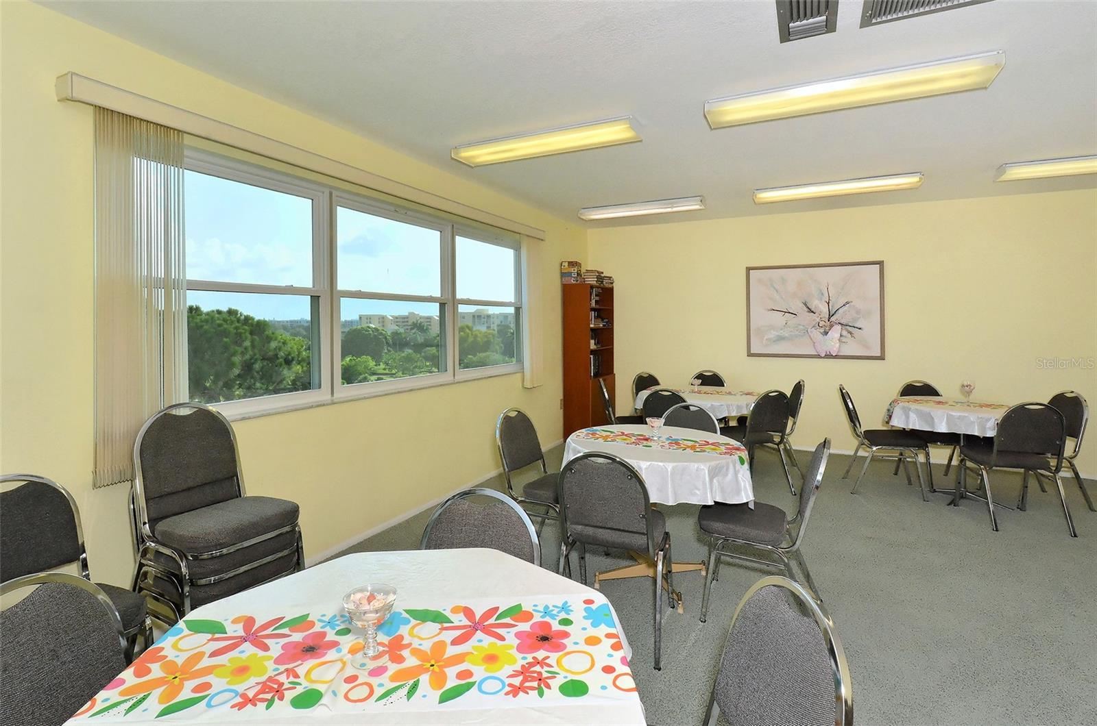 A4667004 Property Photo