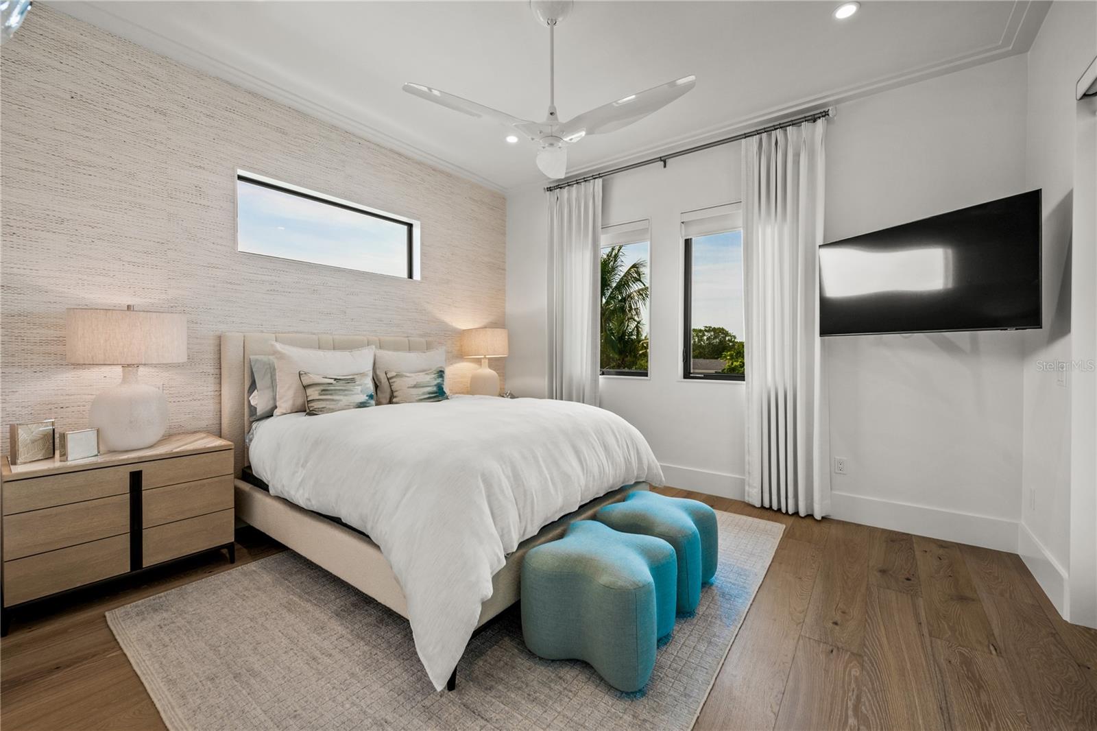 A4667008 Property Photo