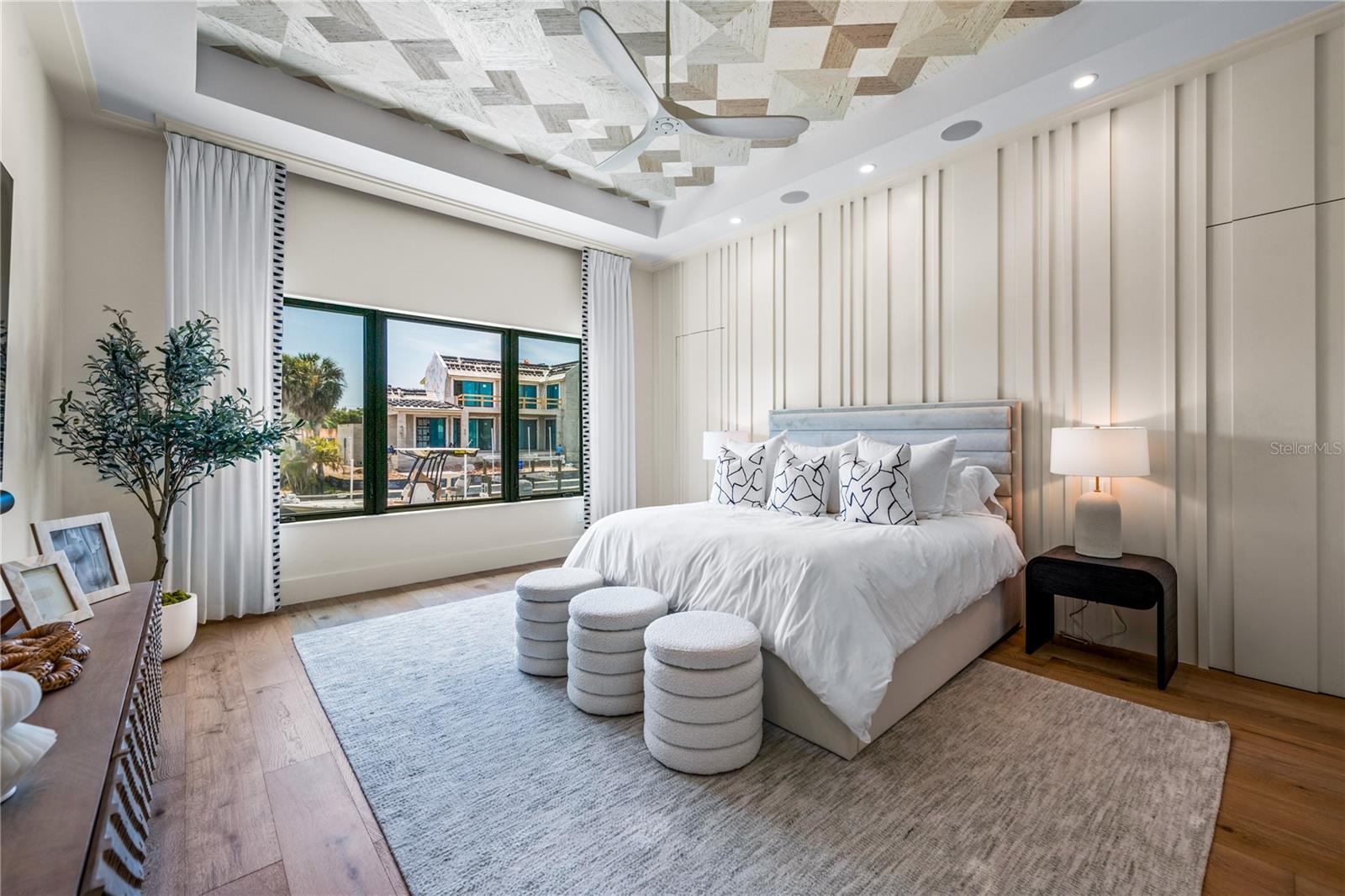 A4667008 Property Photo