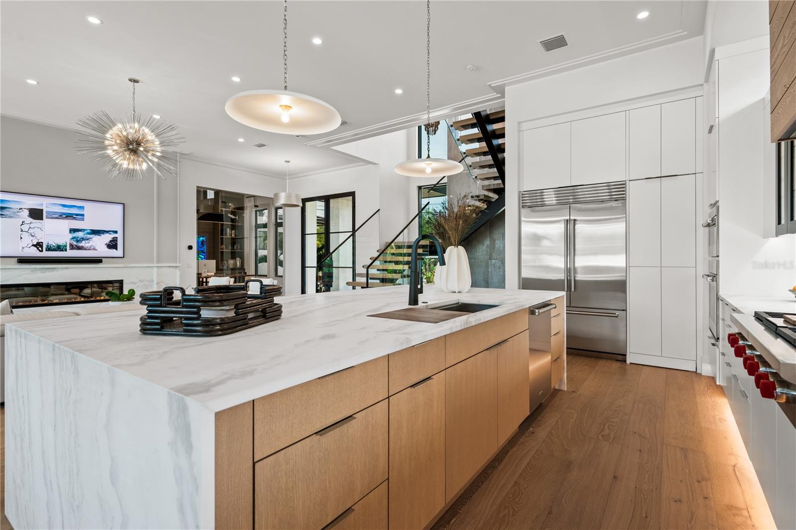 A4667008 Property Photo