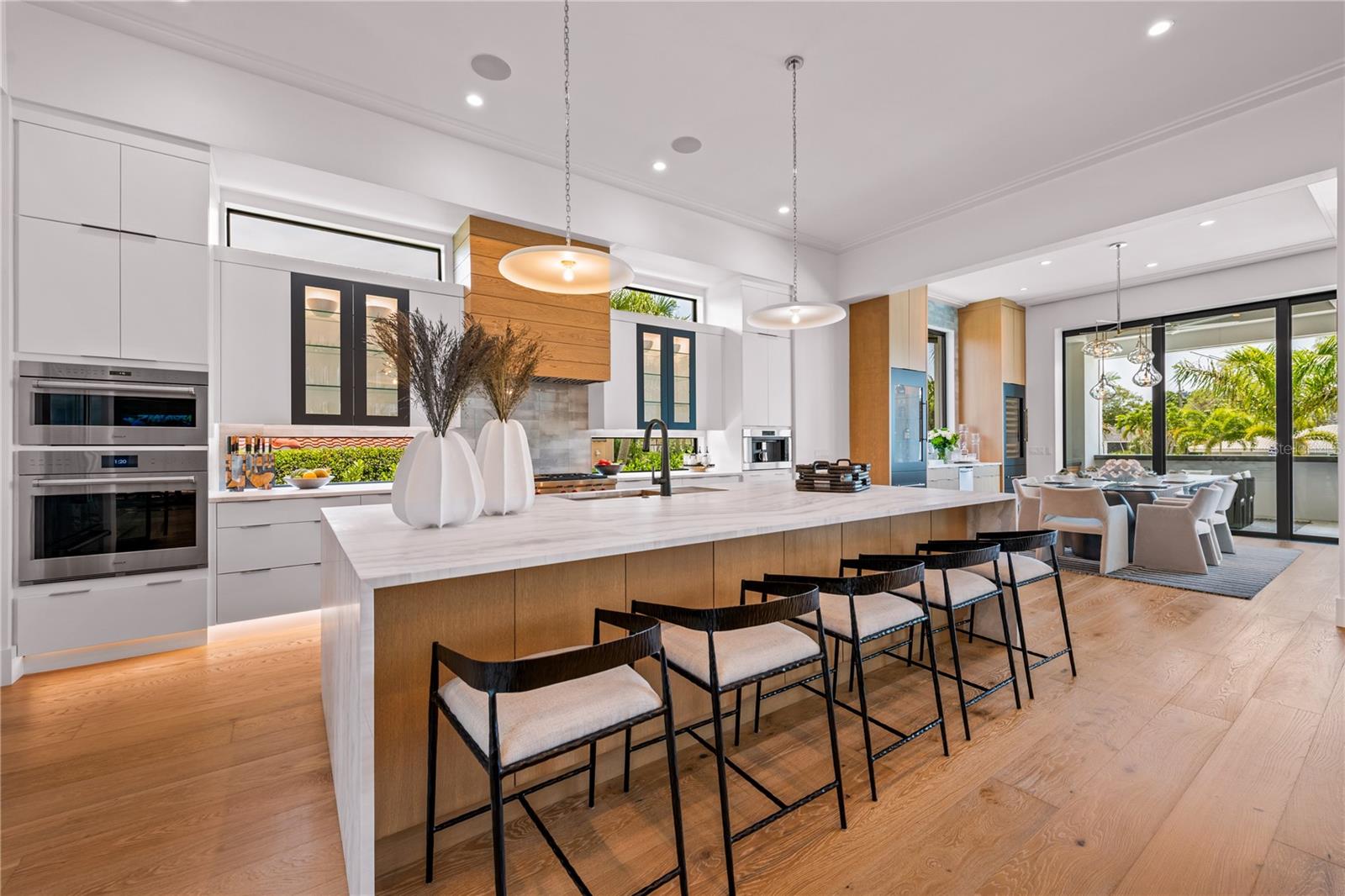 A4667008 Property Photo