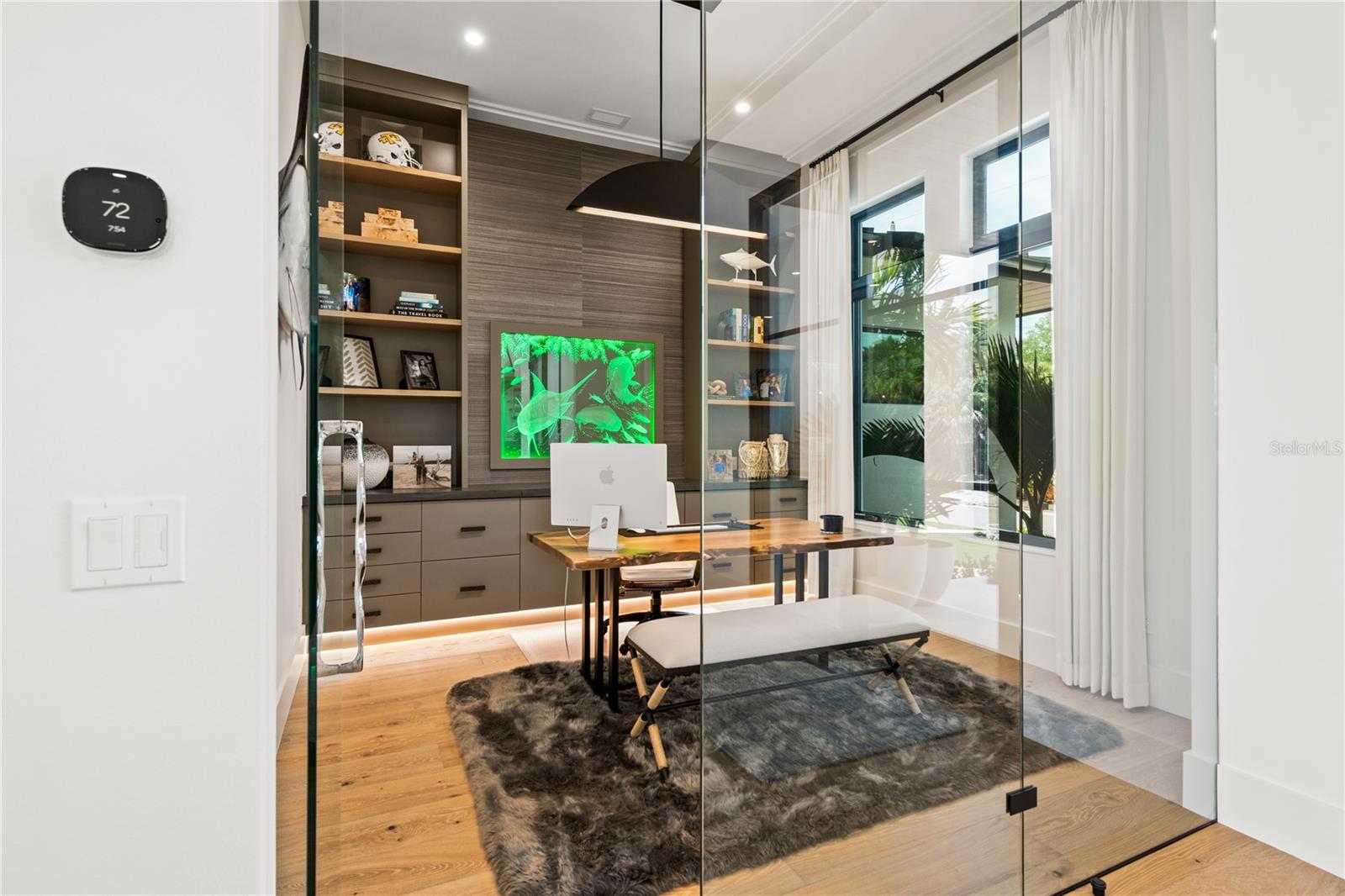 A4667008 Property Photo