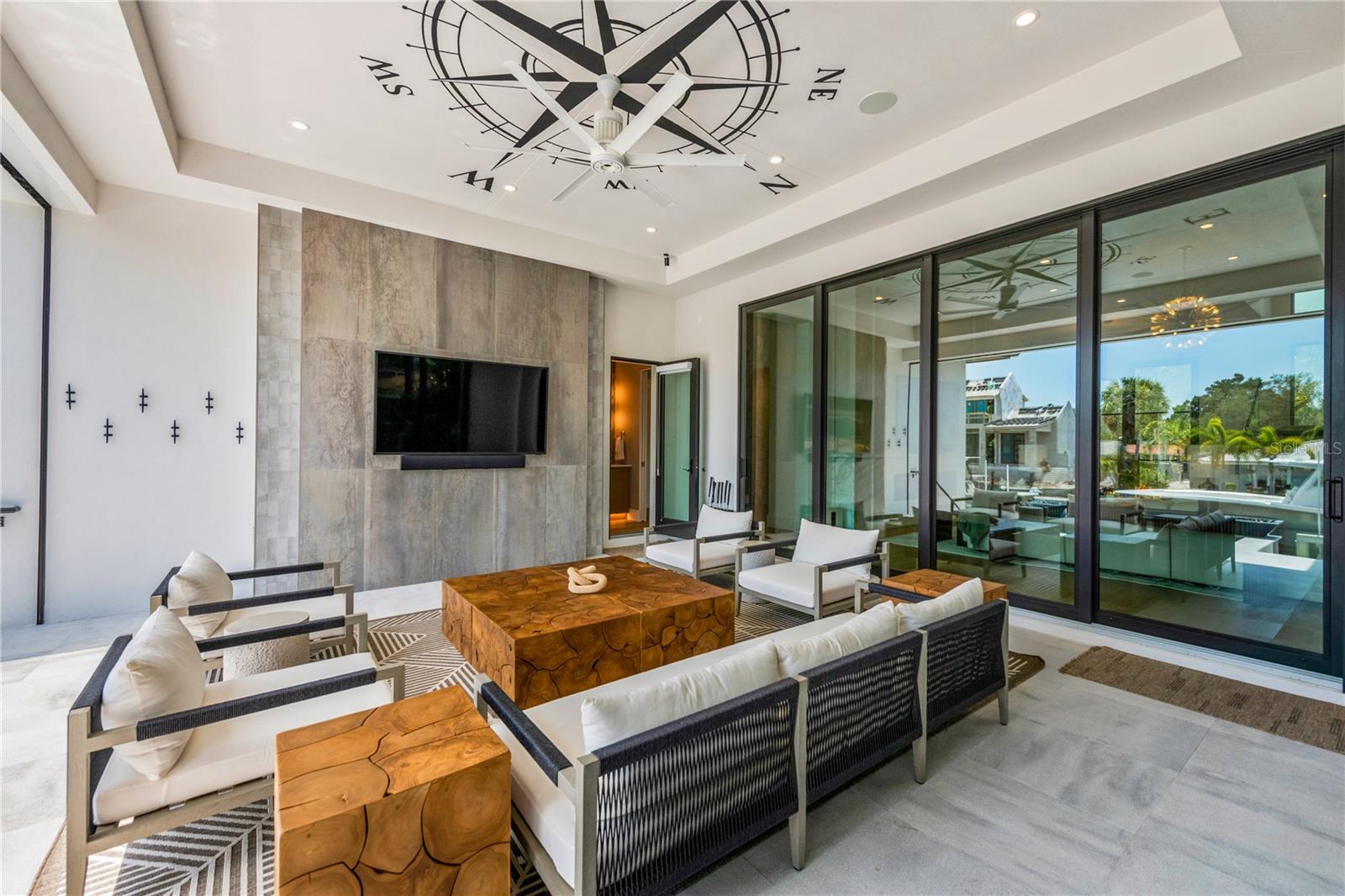 A4667008 Property Photo