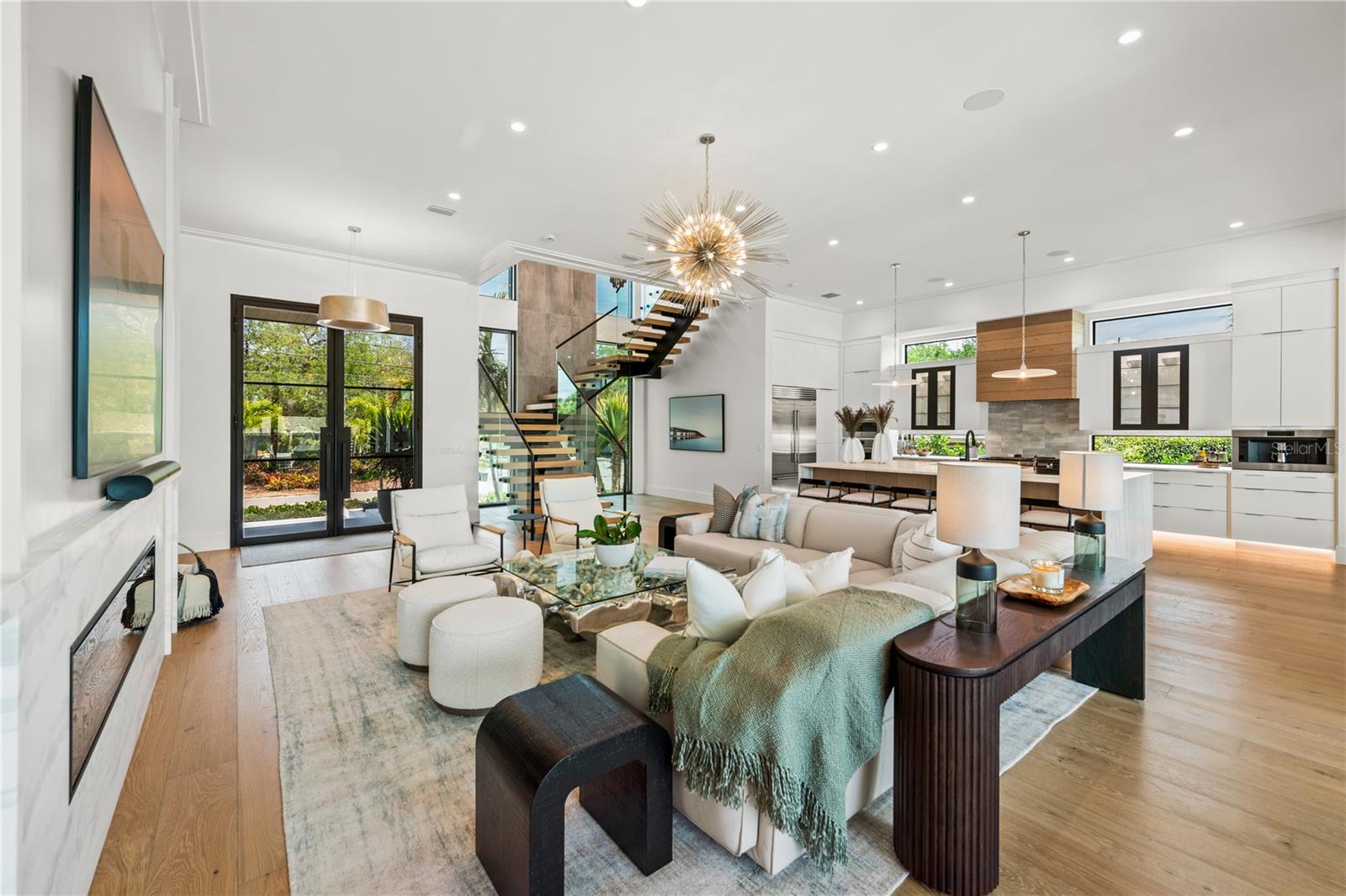 A4667008 Property Photo