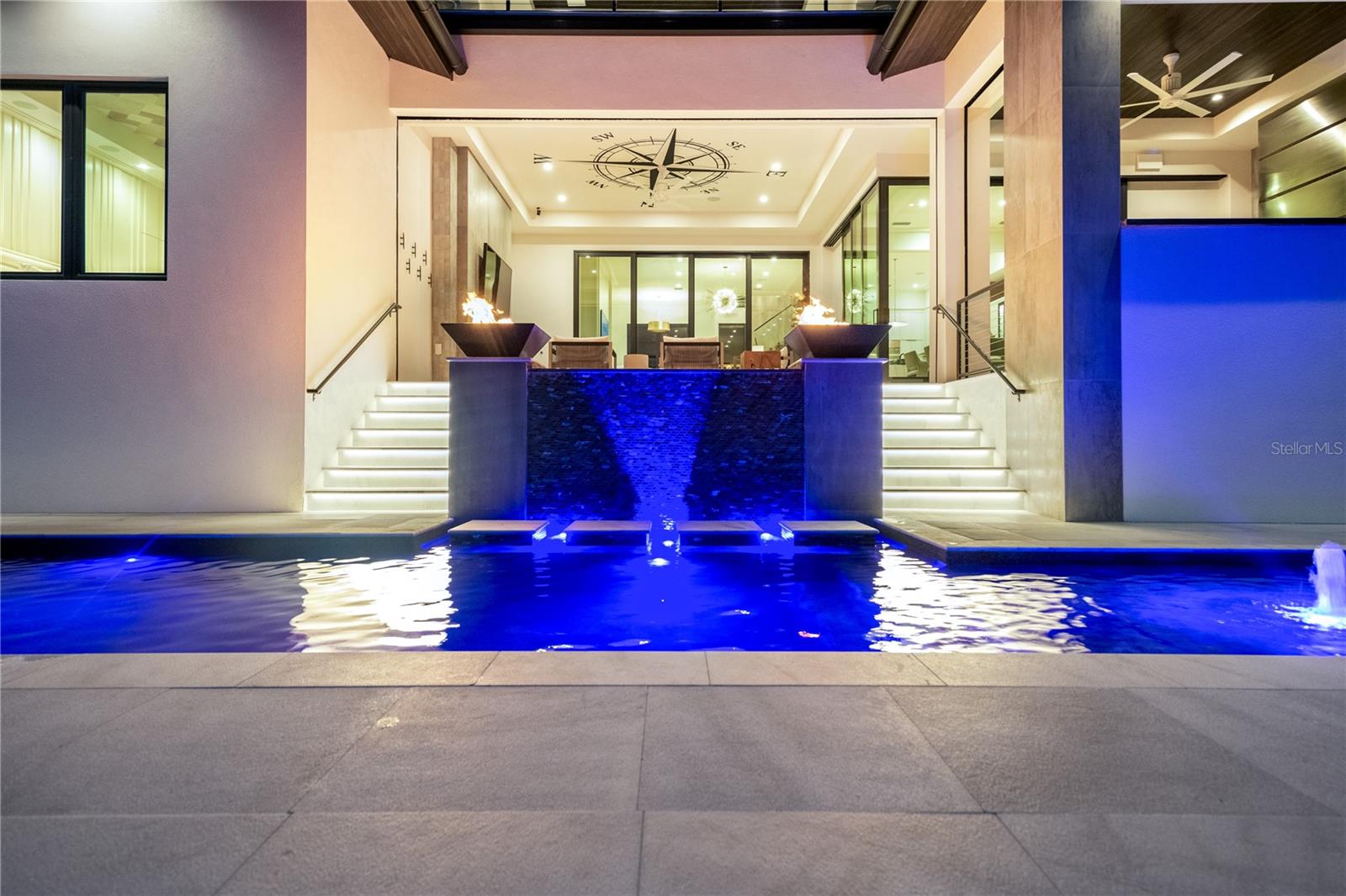 A4667008 Property Photo