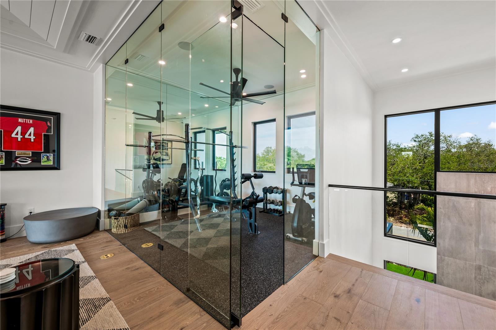 A4667008 Property Photo