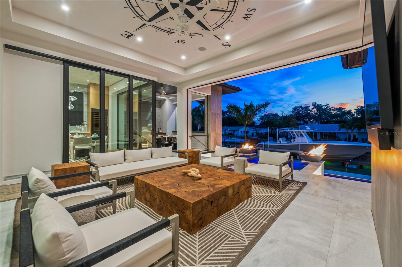 A4667008 Property Photo