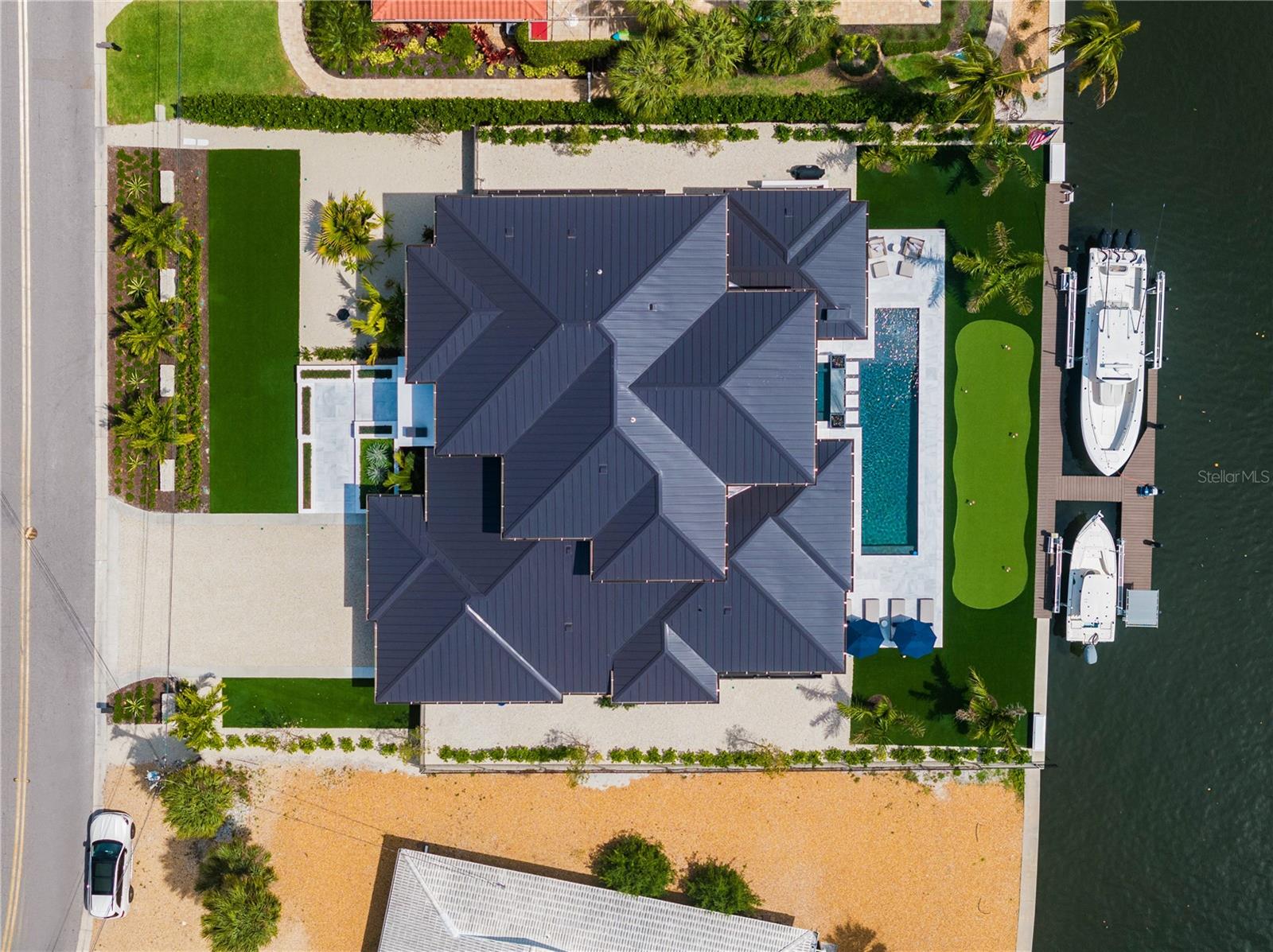 A4667008 Property Photo