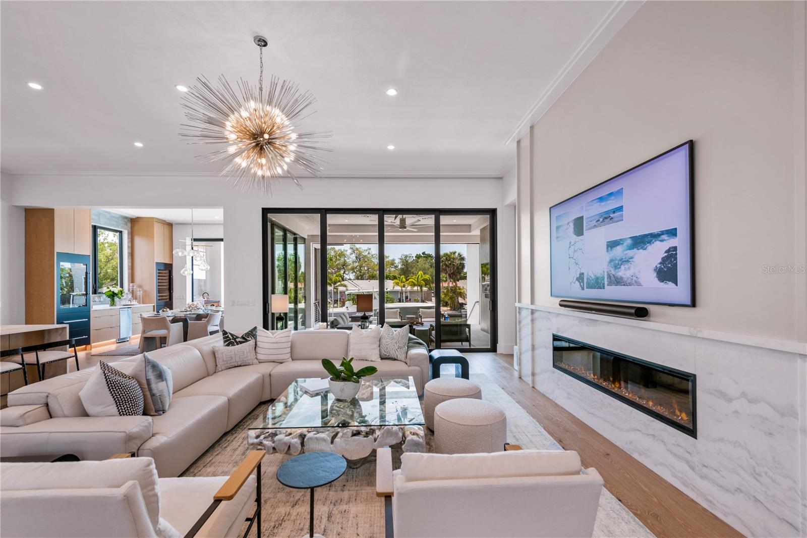 A4667008 Property Photo