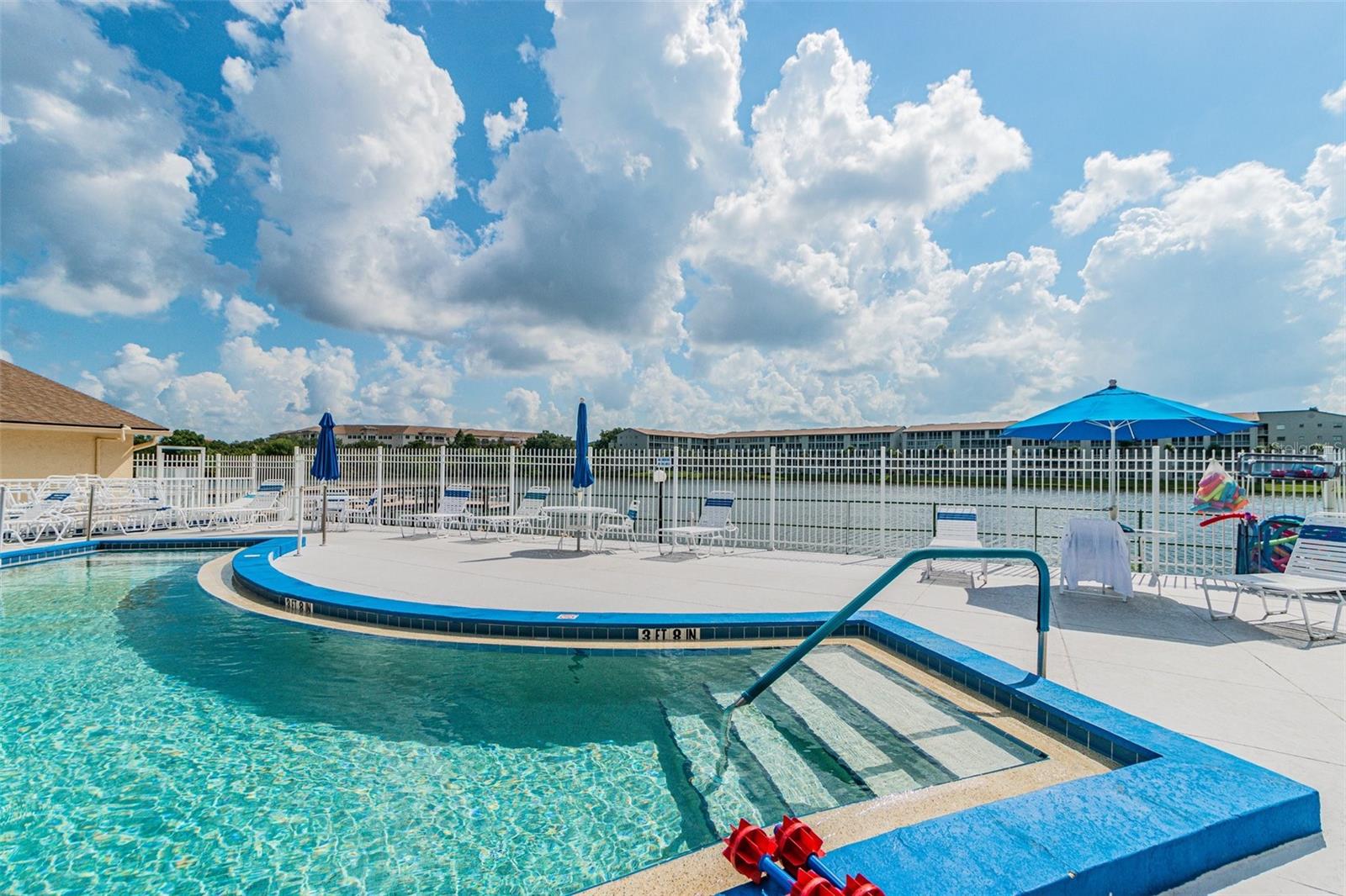 A4667013 Property Photo