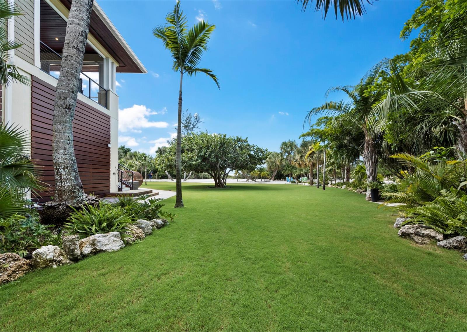 A4667015 Property Photo