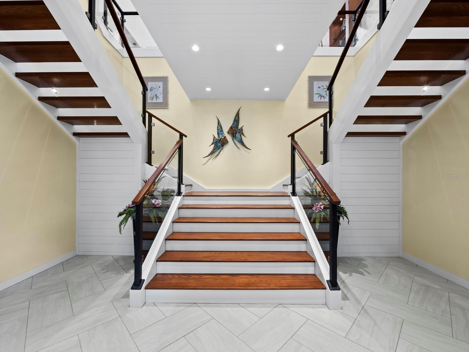 A4667015 Property Photo